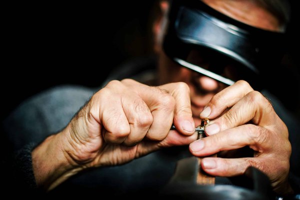 Les sites et applications de création de bijoux en ligne les plus recommandés